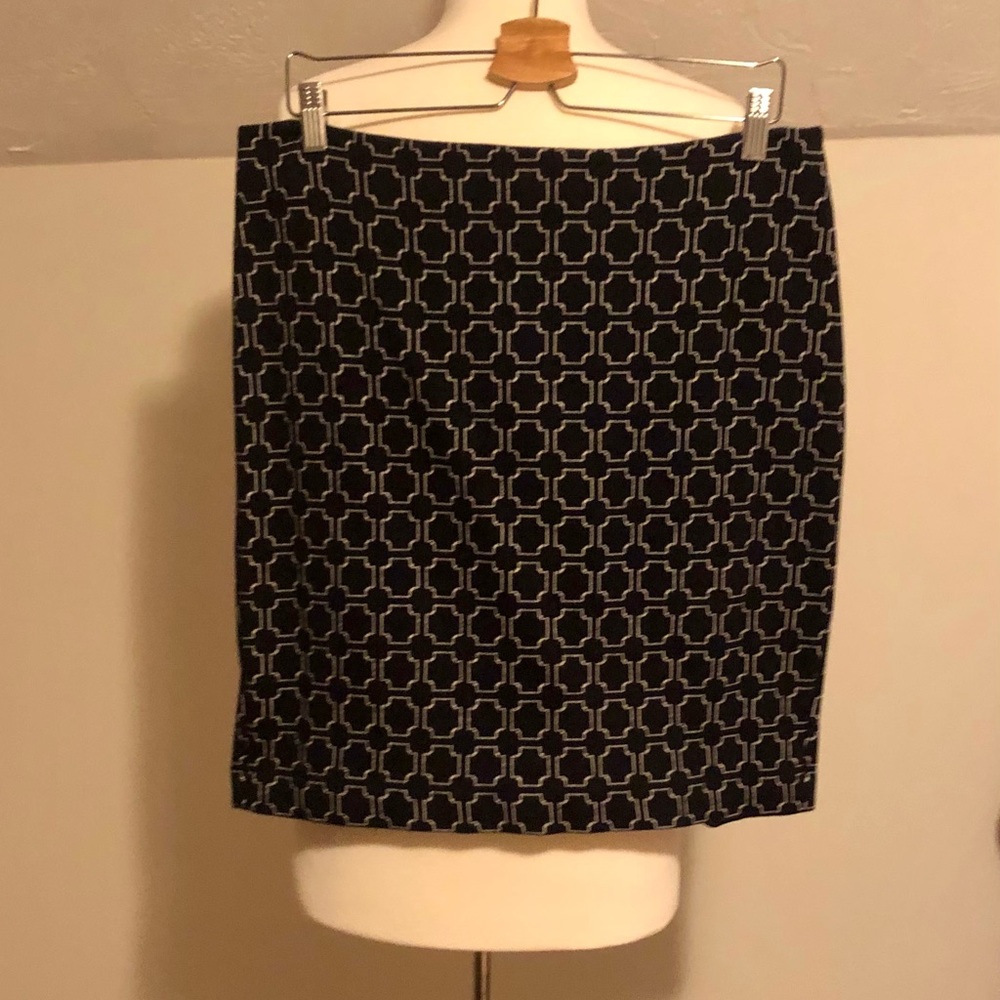 Talbots Navy & White Print Skirt 12p - Picture 2 of 10